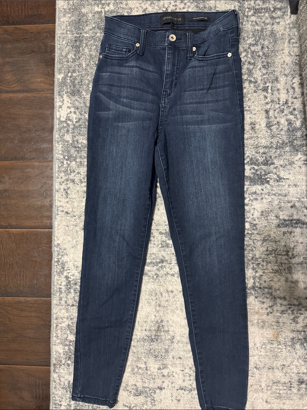 crown & ivy Dark Wash High-Rise Skinny Jeans